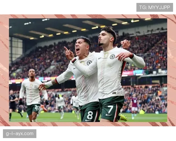 英超伦敦德比战火重燃，阿森纳主场迎战切尔西，谁能笑到最后？