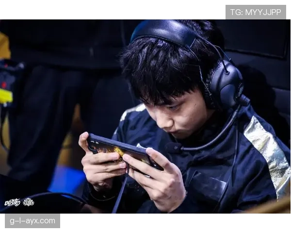 卡卡精准掌控比赛节奏，带领球队稳扎稳打迎胜利