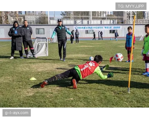 列日青训再出新星，未来希望之星闪耀崛起